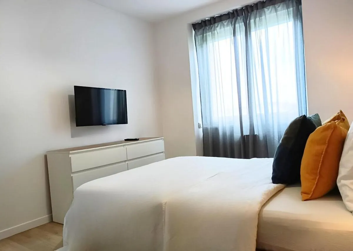 Appart Avec 3 Chambres Et Jardin بريست
